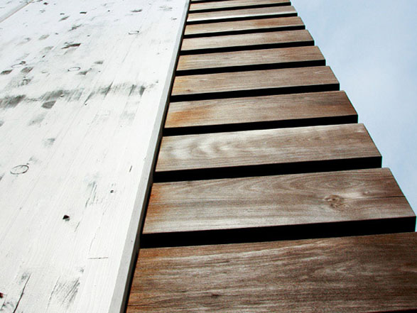KIRCHTURM MIT HOLZMASSIVBAUWEISE